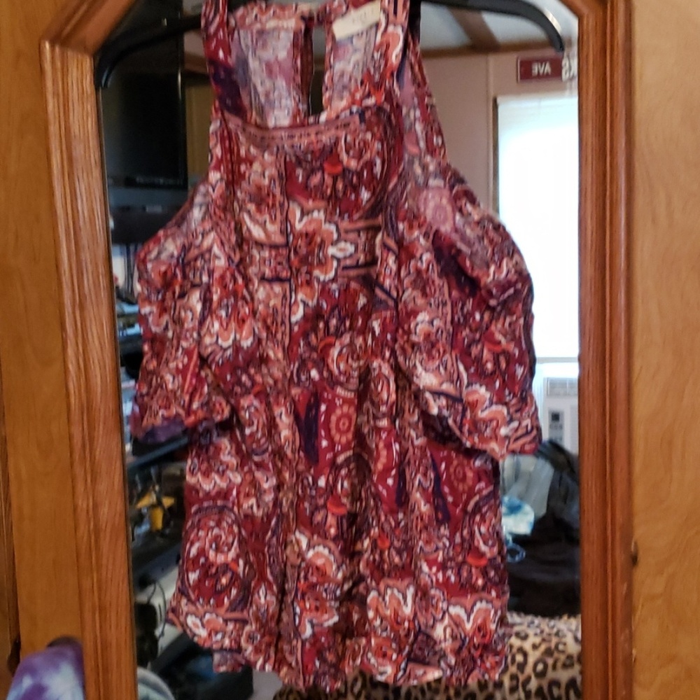 Cold Shoulder Paisley Top